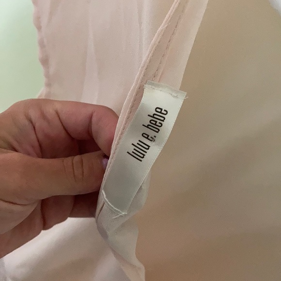 Cream colored Chiffon Blouse - LIKE NEW CONDITION - Picture 2 of 5